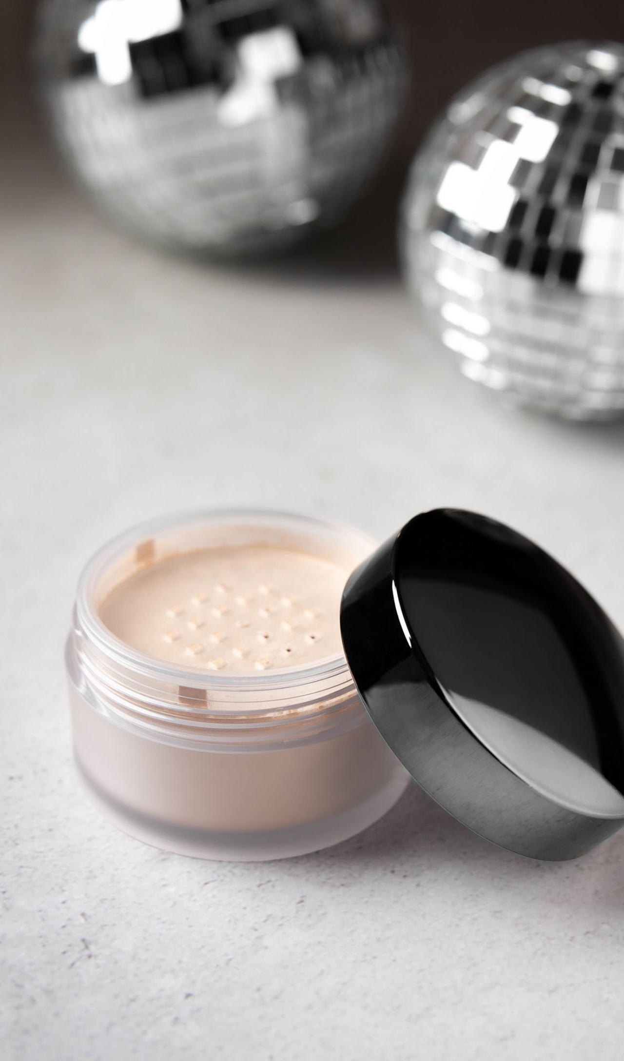 Laura Mercier Loose Setting Powder Translucent: El secreto de un maquillaje duradero